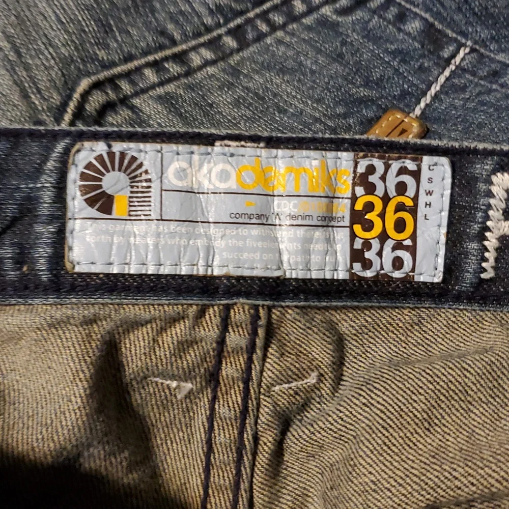 Akademiks Baggy Vintage Jeans Paint Splatter Velvet Feel 36 X 33
